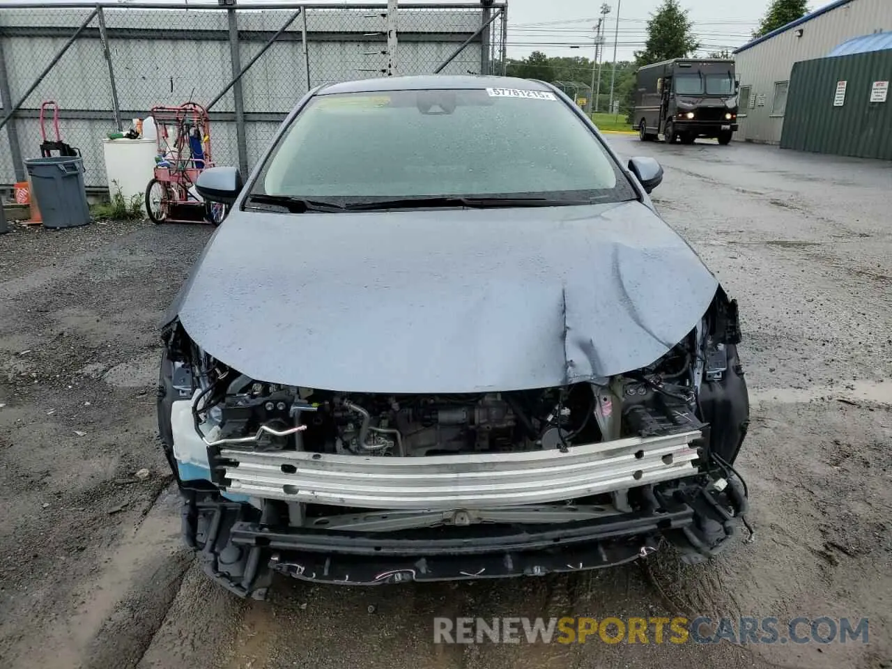 5 Photograph of a damaged car 5YFEPMAE9NP301401 TOYOTA COROLLA 2022