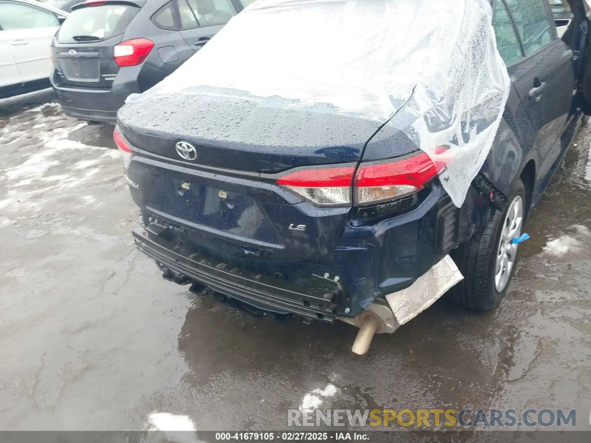 6 Photograph of a damaged car 5YFEPMAE9NP320739 TOYOTA COROLLA 2022