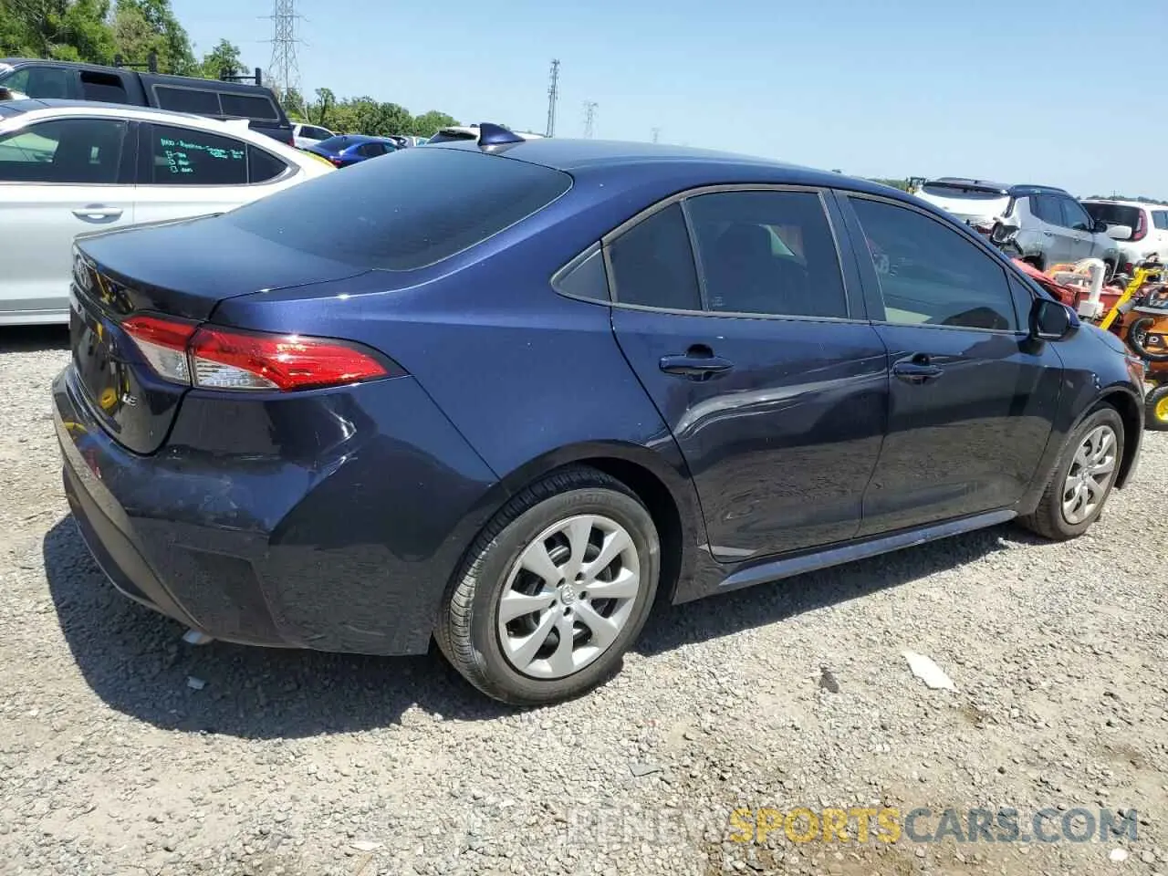 3 Photograph of a damaged car 5YFEPMAE9NP336603 TOYOTA COROLLA 2022