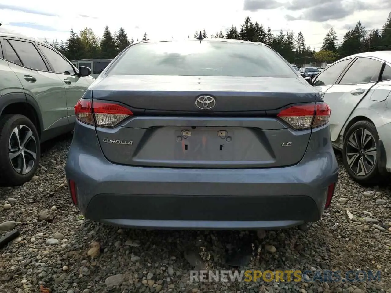6 Photograph of a damaged car 5YFEPMAE9NP340652 TOYOTA COROLLA 2022