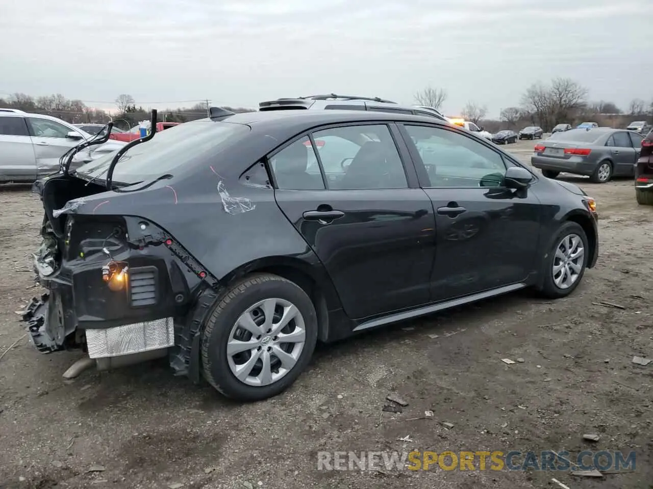 3 Photograph of a damaged car 5YFEPMAE9NP354132 TOYOTA COROLLA 2022