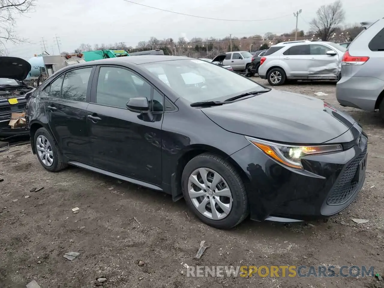 4 Photograph of a damaged car 5YFEPMAE9NP354132 TOYOTA COROLLA 2022
