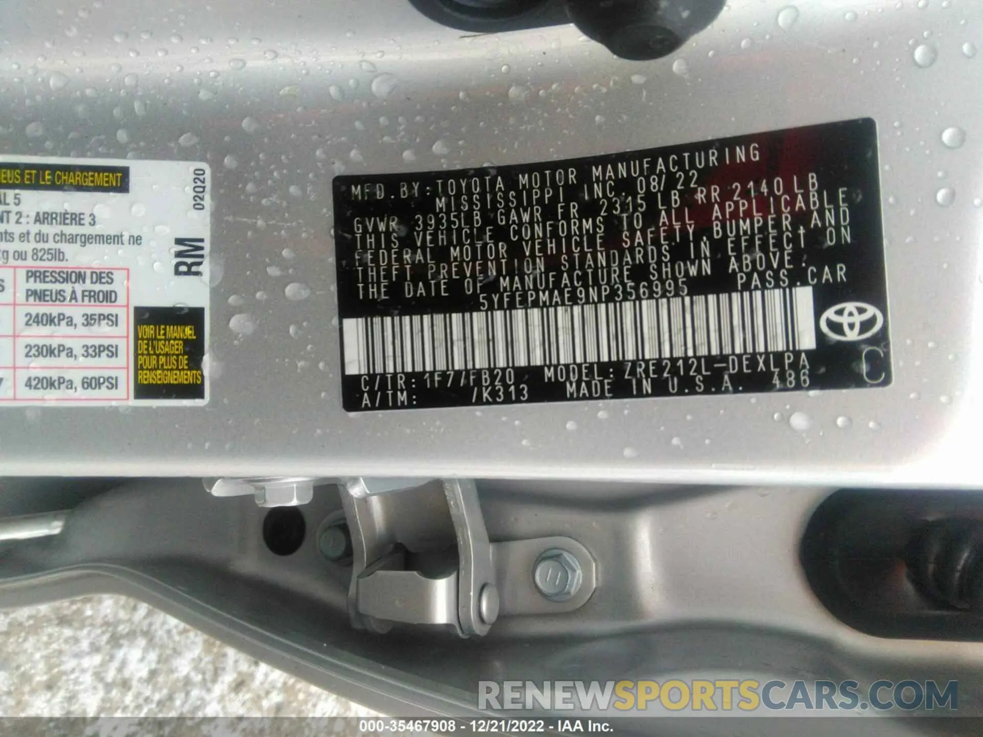 9 Photograph of a damaged car 5YFEPMAE9NP356995 TOYOTA COROLLA 2022