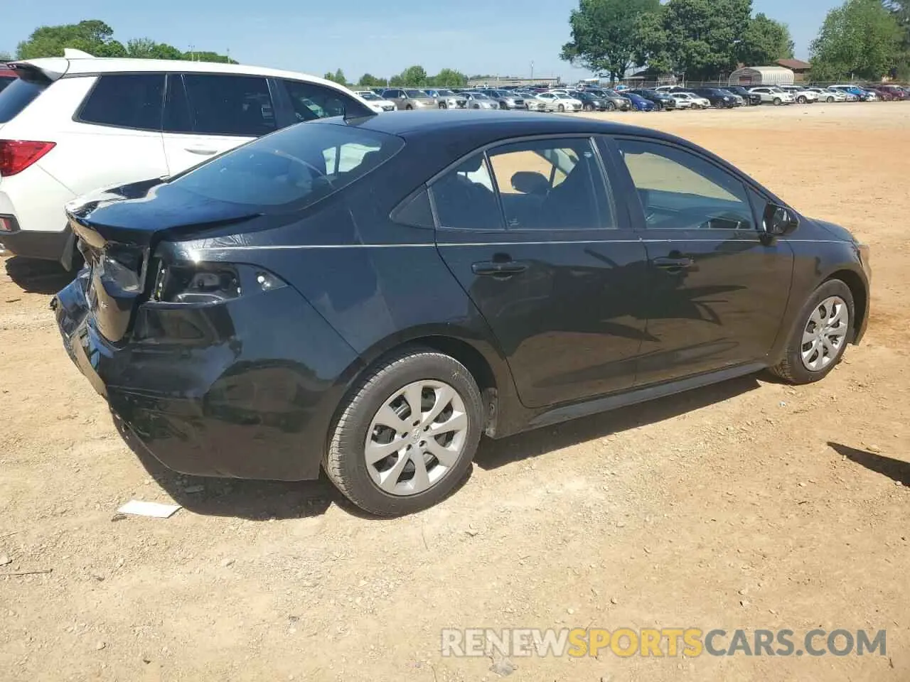 3 Photograph of a damaged car 5YFEPMAE9NP361646 TOYOTA COROLLA 2022