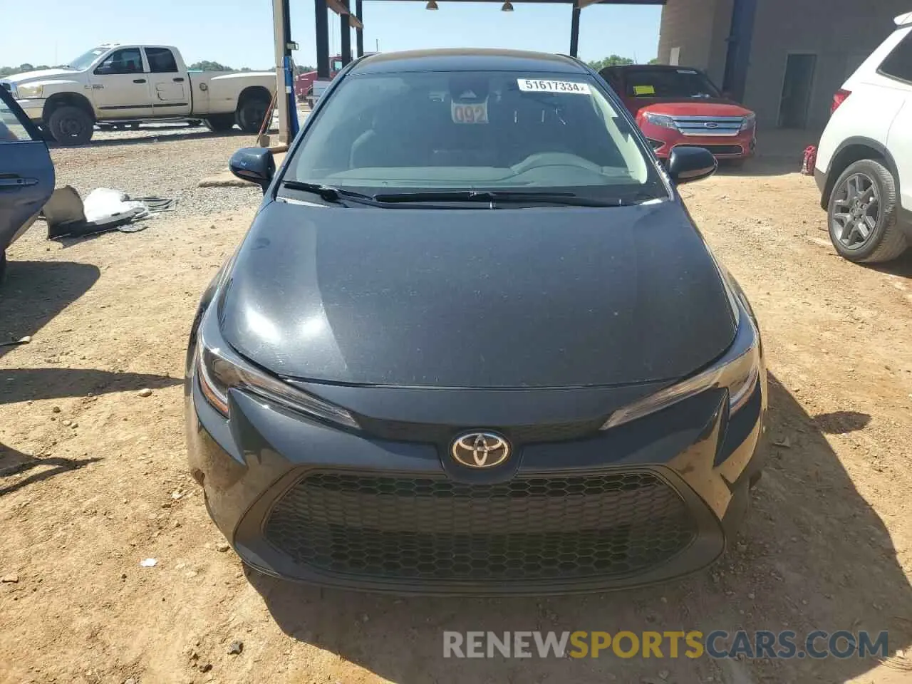 5 Photograph of a damaged car 5YFEPMAE9NP361646 TOYOTA COROLLA 2022