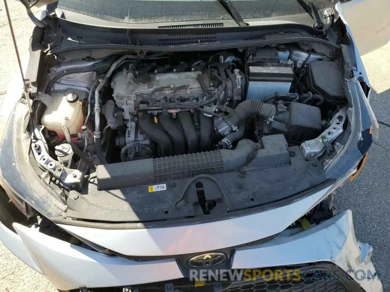 11 Photograph of a damaged car 5YFEPMAE9NP361971 TOYOTA COROLLA 2022