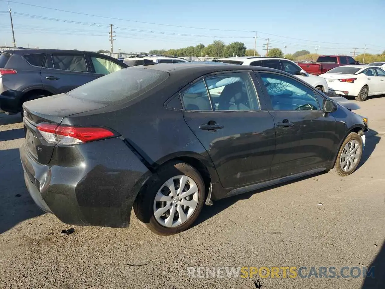 3 Photograph of a damaged car 5YFEPMAE9NP365406 TOYOTA COROLLA 2022
