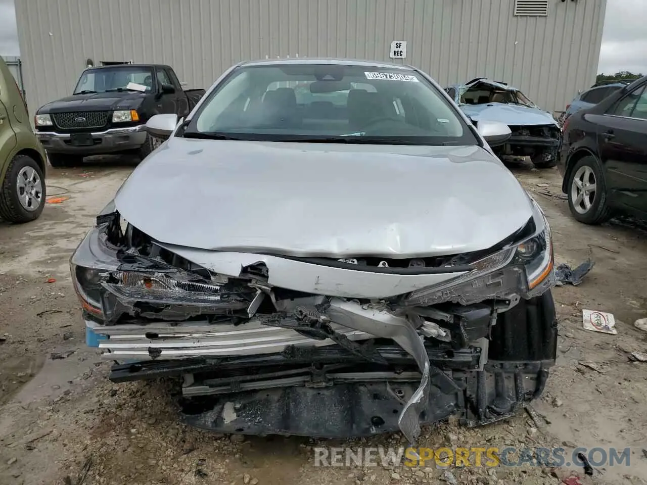 5 Photograph of a damaged car 5YFEPMAE9NP367558 TOYOTA COROLLA 2022