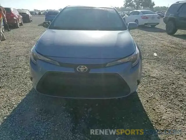 11 Photograph of a damaged car 5YFEPMAE9NP369861 TOYOTA COROLLA 2022