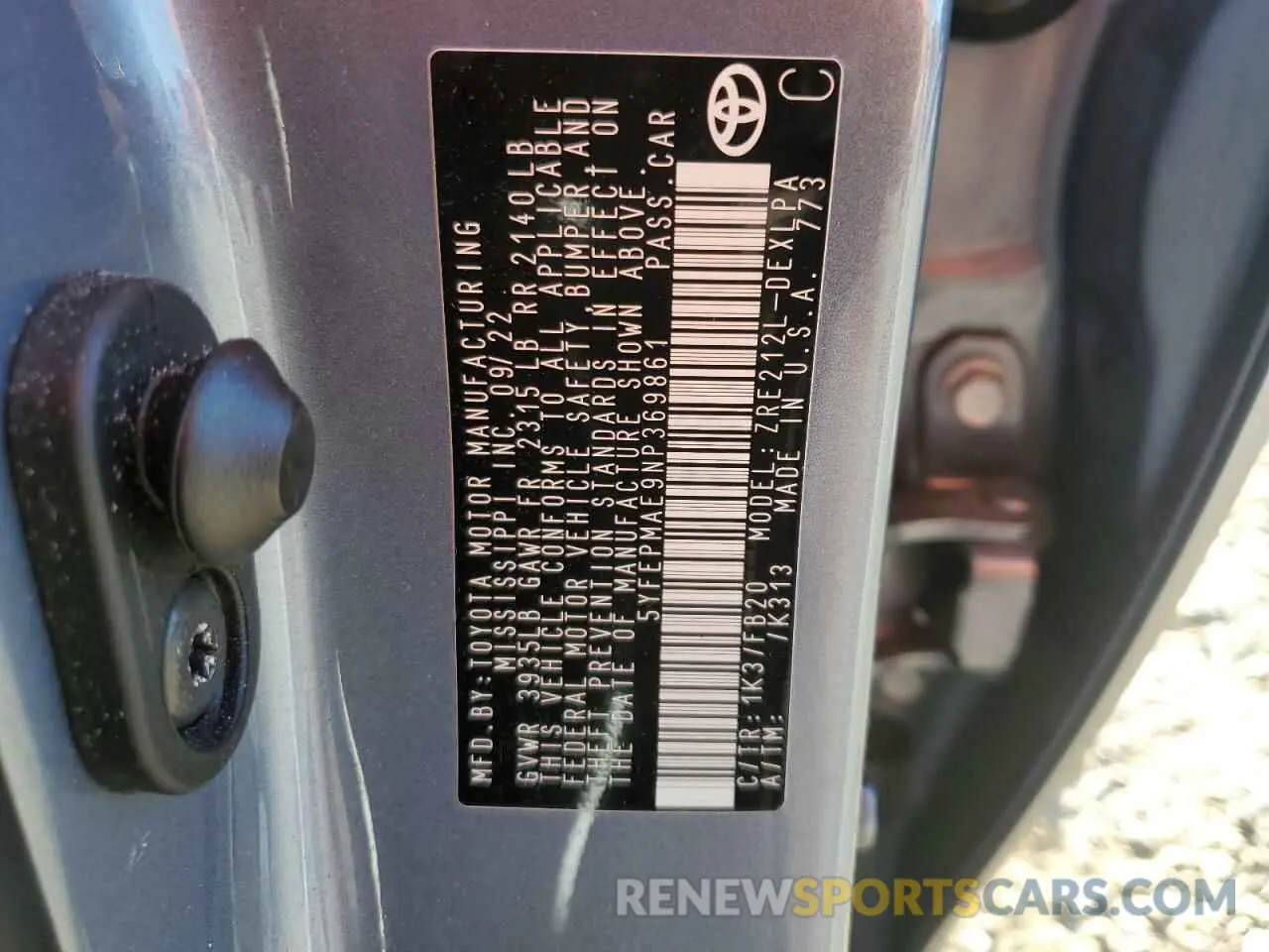 14 Photograph of a damaged car 5YFEPMAE9NP369861 TOYOTA COROLLA 2022