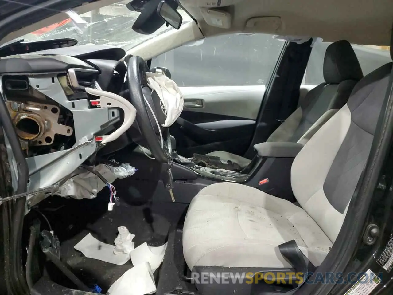 7 Photograph of a damaged car 5YFEPMAE9NP380035 TOYOTA COROLLA 2022