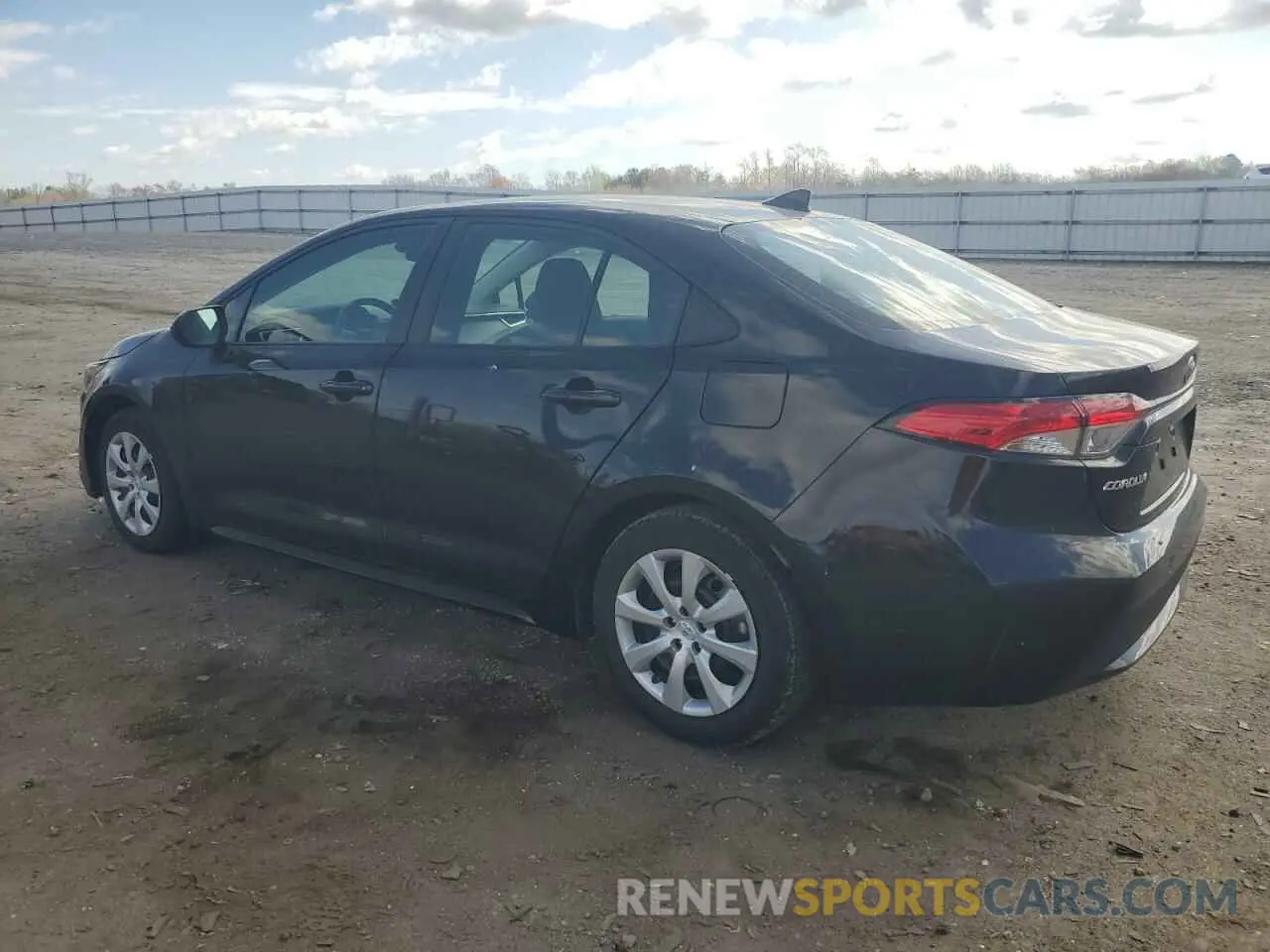 2 Photograph of a damaged car 5YFEPMAE9NP380309 TOYOTA COROLLA 2022