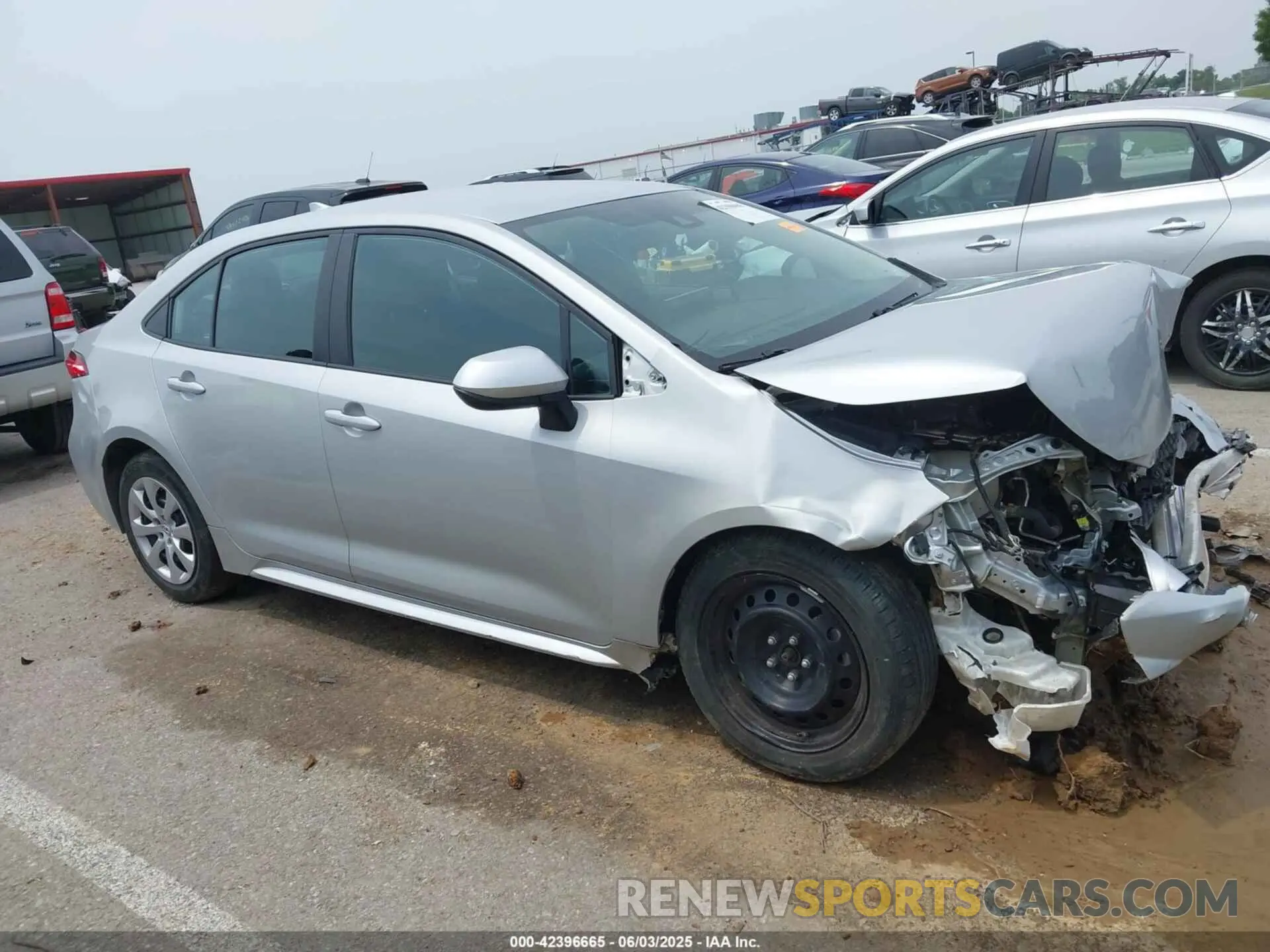 13 Photograph of a damaged car 5YFEPMAE9NP382383 TOYOTA COROLLA 2022