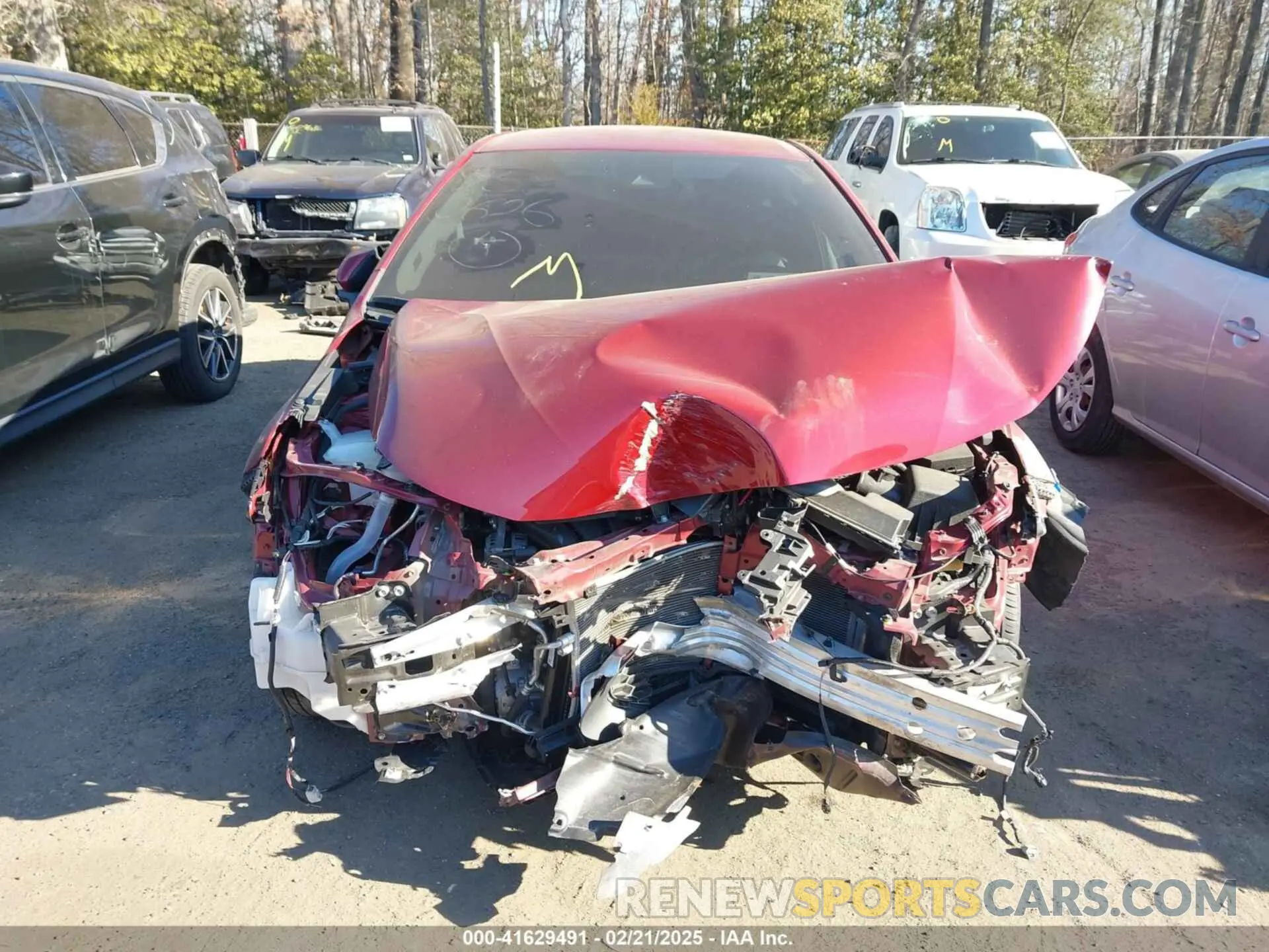 13 Photograph of a damaged car 5YFEPMAE9NP391813 TOYOTA COROLLA 2022