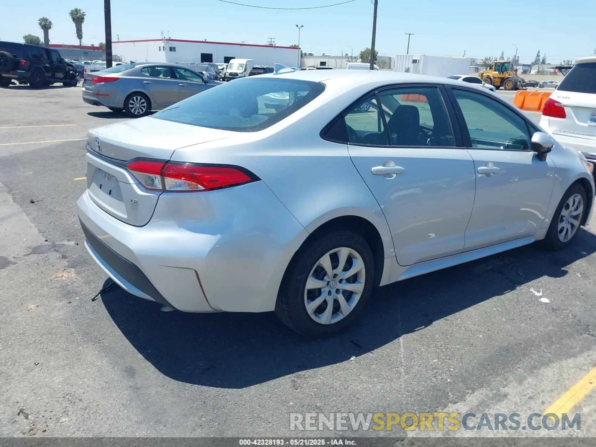4 Photograph of a damaged car 5YFEPMAEXNP278257 TOYOTA COROLLA 2022