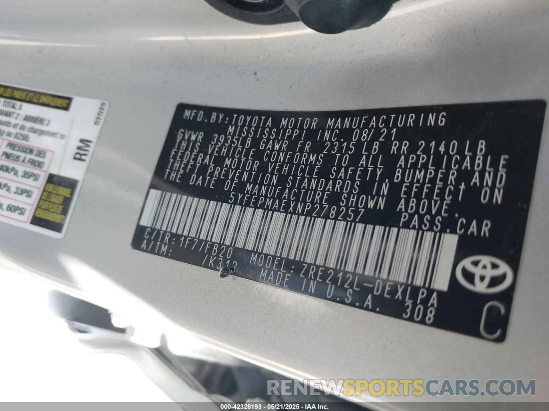 9 Photograph of a damaged car 5YFEPMAEXNP278257 TOYOTA COROLLA 2022