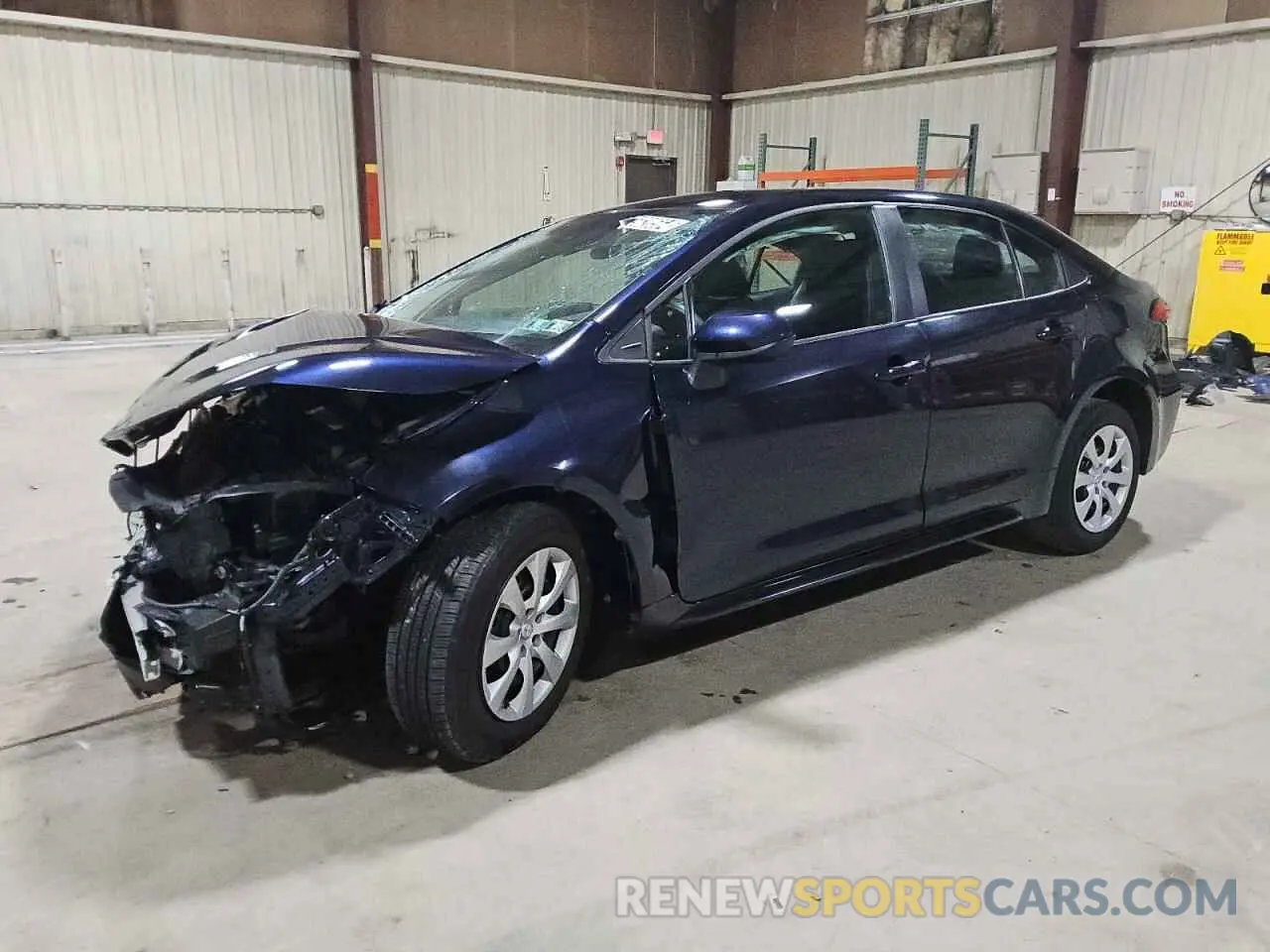 1 Photograph of a damaged car 5YFEPMAEXNP284849 TOYOTA COROLLA 2022