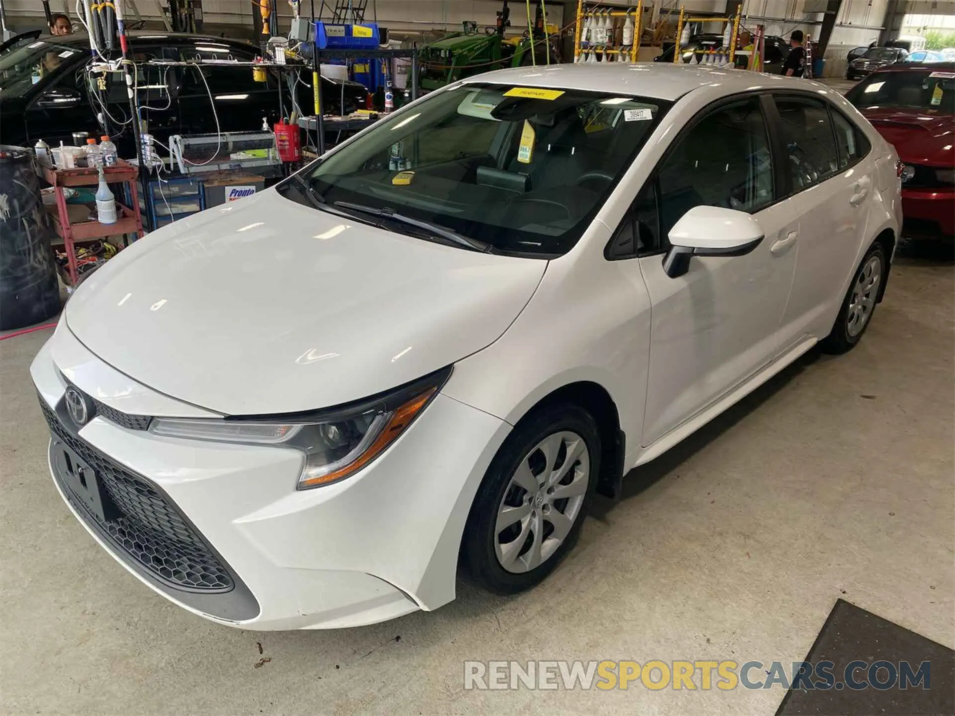 11 Photograph of a damaged car 5YFEPMAEXNP292465 TOYOTA COROLLA 2022