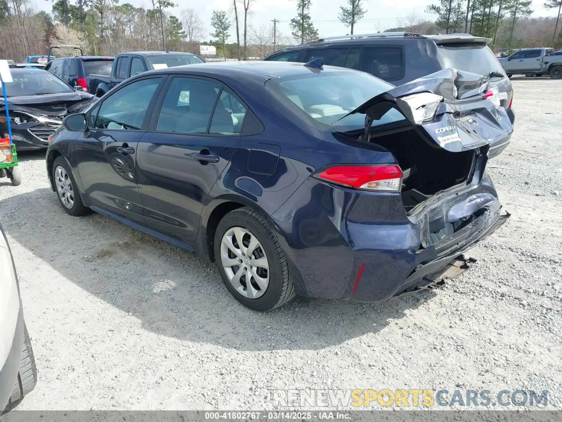 3 Photograph of a damaged car 5YFEPMAEXNP292675 TOYOTA COROLLA 2022