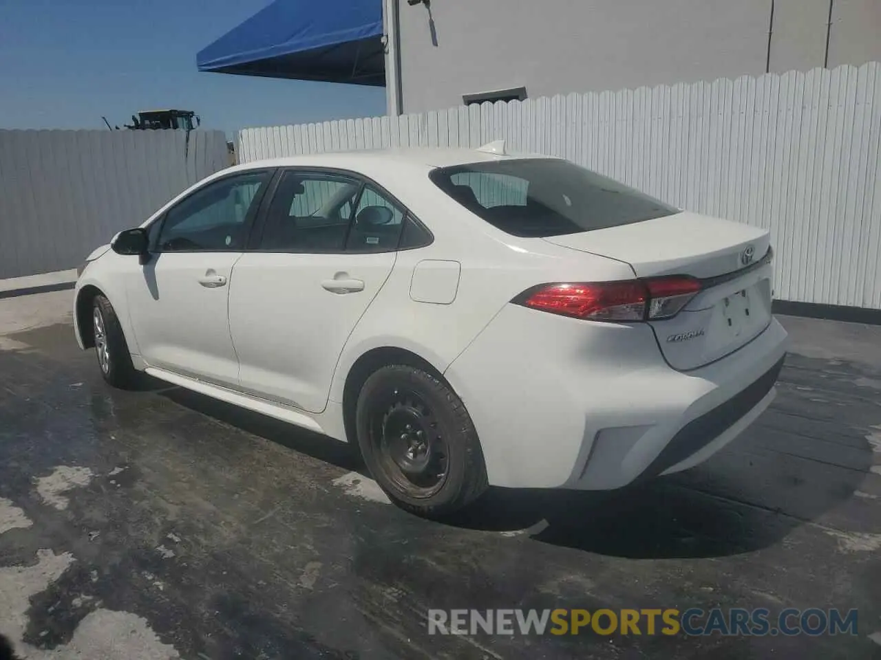 2 Photograph of a damaged car 5YFEPMAEXNP307630 TOYOTA COROLLA 2022