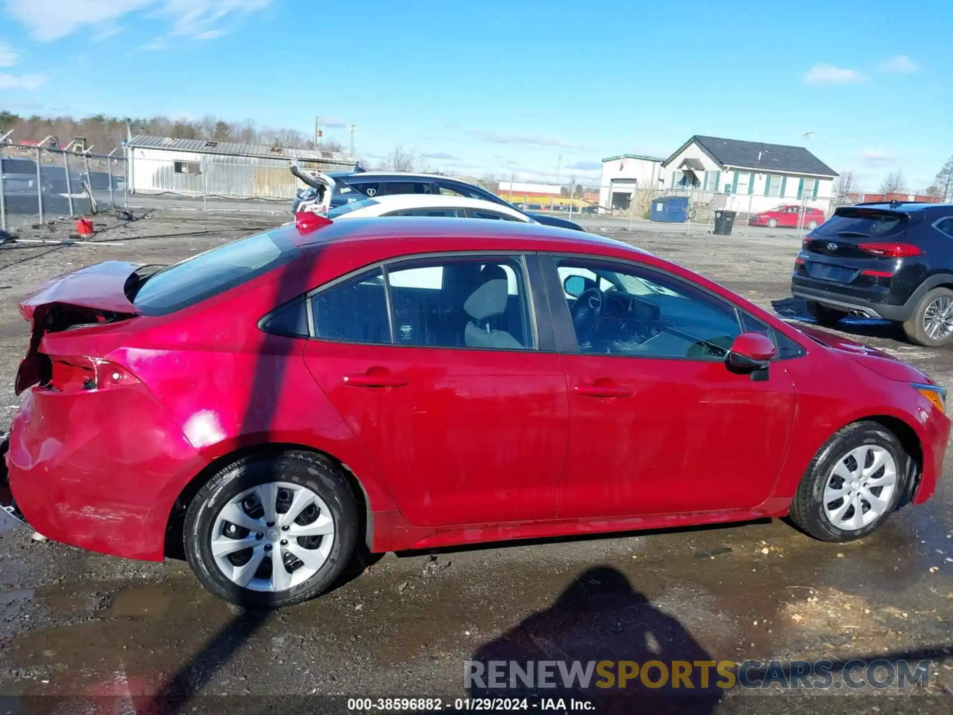 14 Photograph of a damaged car 5YFEPMAEXNP318756 TOYOTA COROLLA 2022