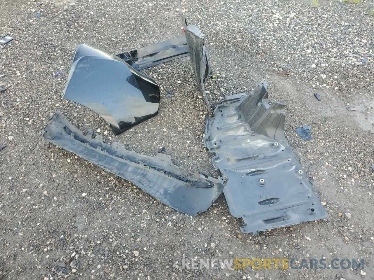 12 Photograph of a damaged car 5YFEPMAEXNP320958 TOYOTA COROLLA 2022