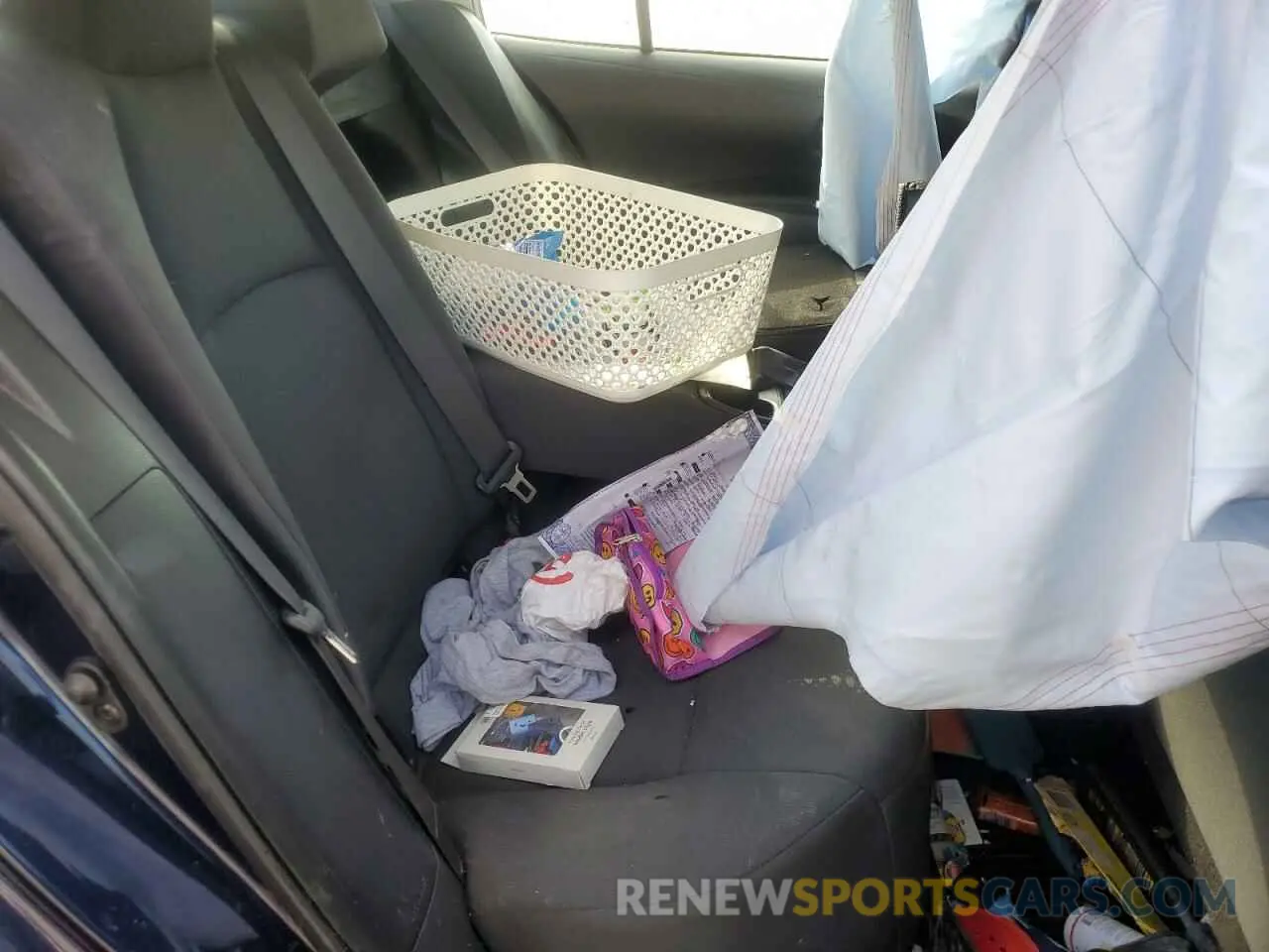 10 Photograph of a damaged car 5YFEPMAEXNP329076 TOYOTA COROLLA 2022