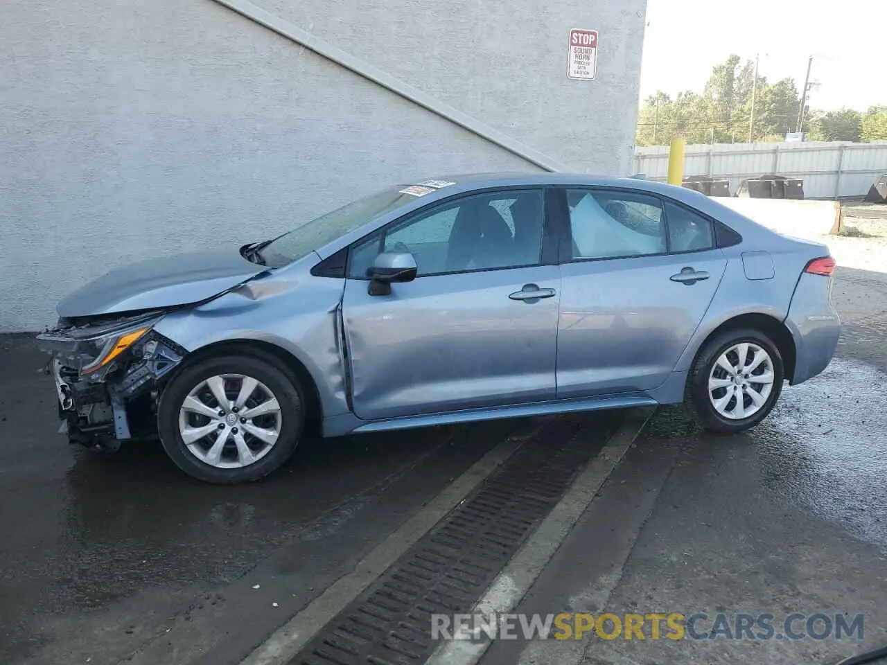 1 Photograph of a damaged car 5YFEPMAEXNP339087 TOYOTA COROLLA 2022
