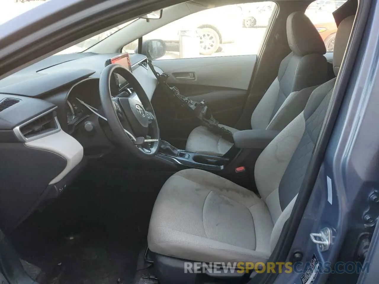 7 Photograph of a damaged car 5YFEPMAEXNP339087 TOYOTA COROLLA 2022