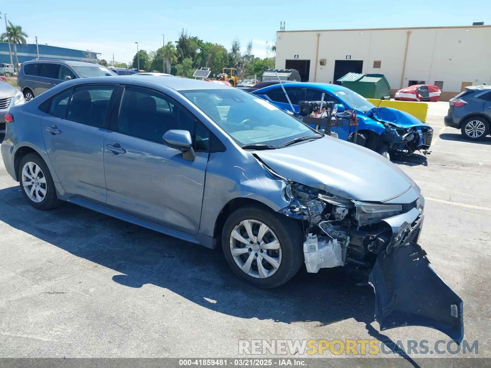 1 Photograph of a damaged car 5YFEPMAEXNP342314 TOYOTA COROLLA 2022