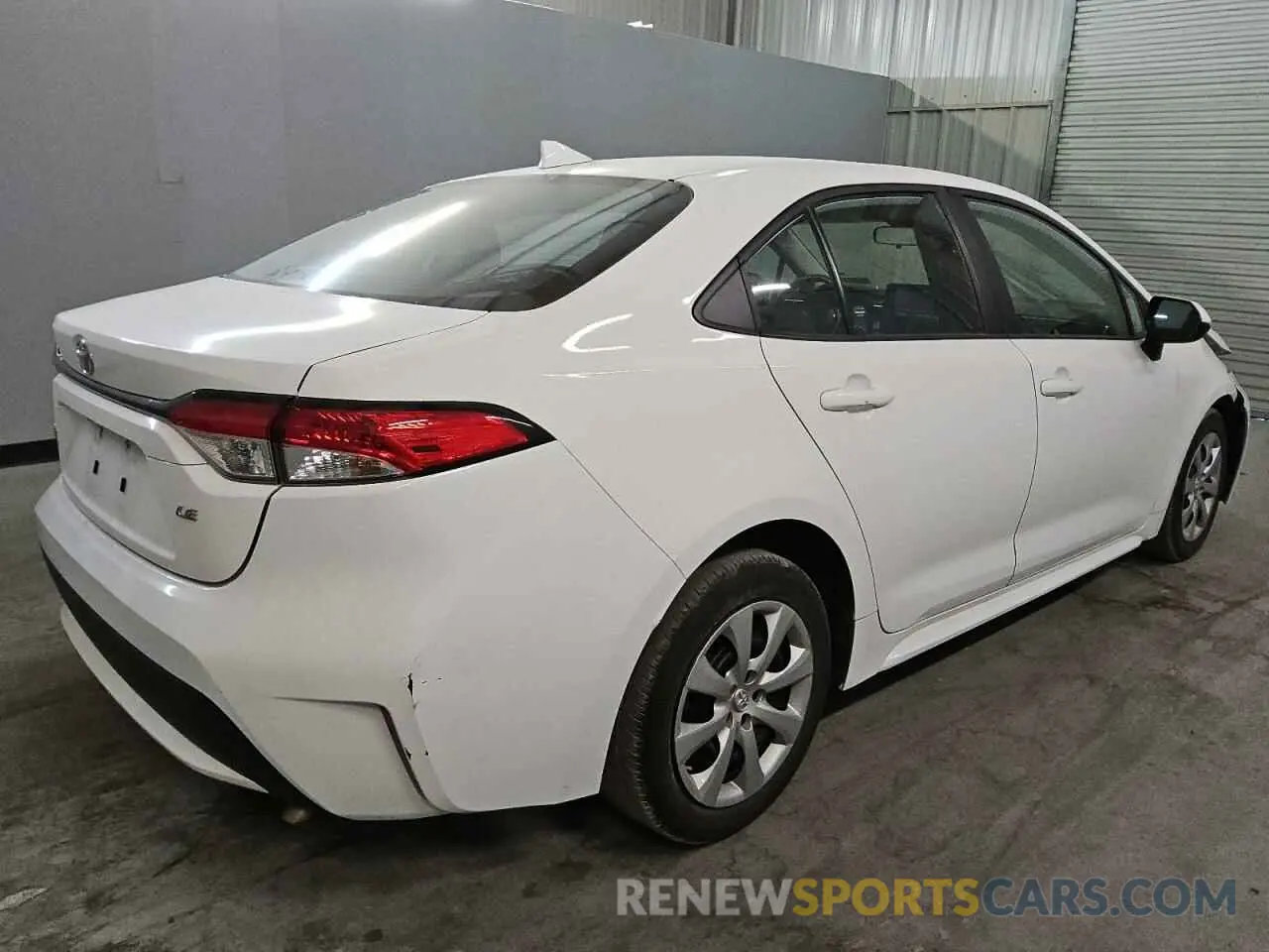 3 Photograph of a damaged car 5YFEPMAEXNP342376 TOYOTA COROLLA 2022