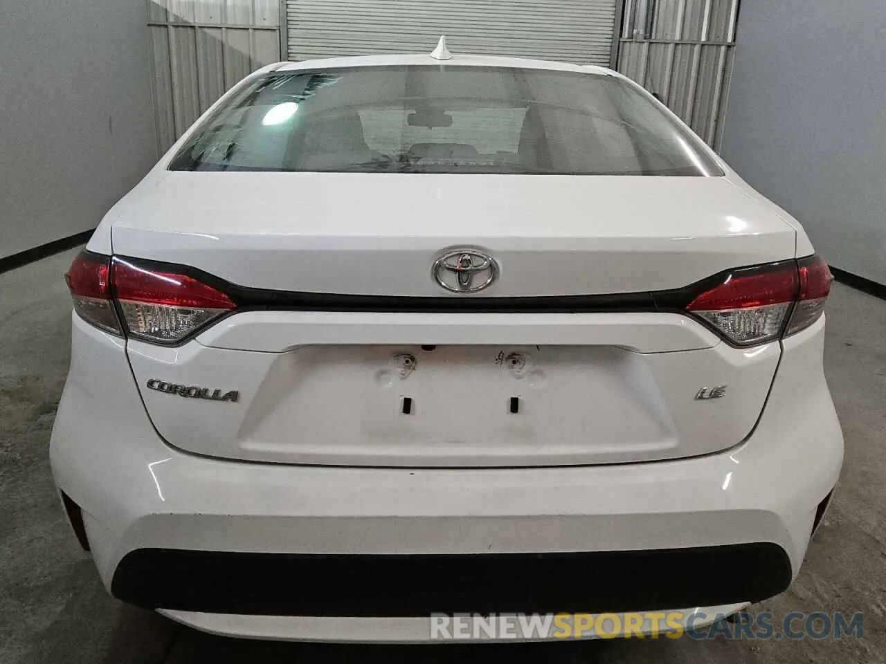 6 Photograph of a damaged car 5YFEPMAEXNP342376 TOYOTA COROLLA 2022