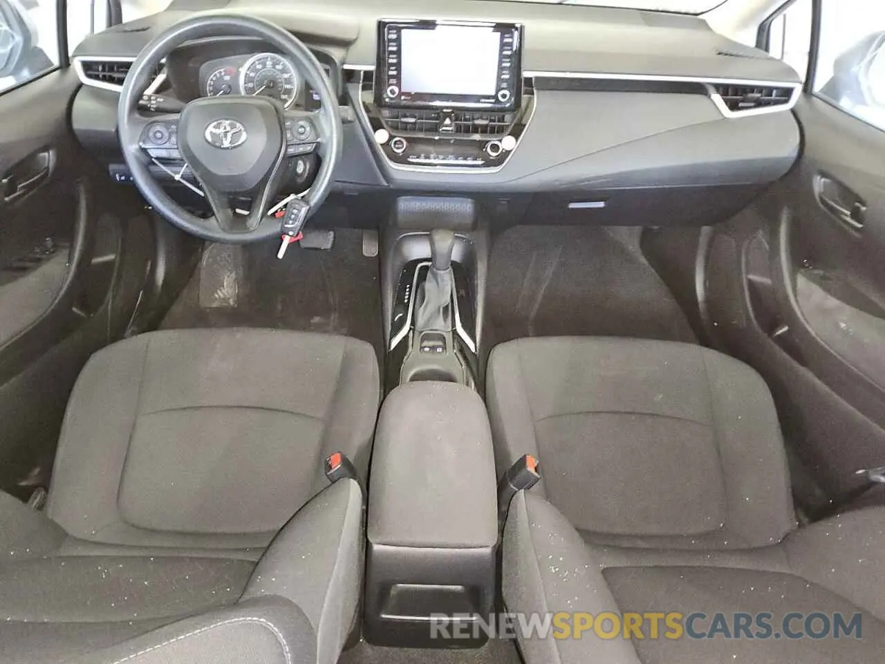 8 Photograph of a damaged car 5YFEPMAEXNP342376 TOYOTA COROLLA 2022