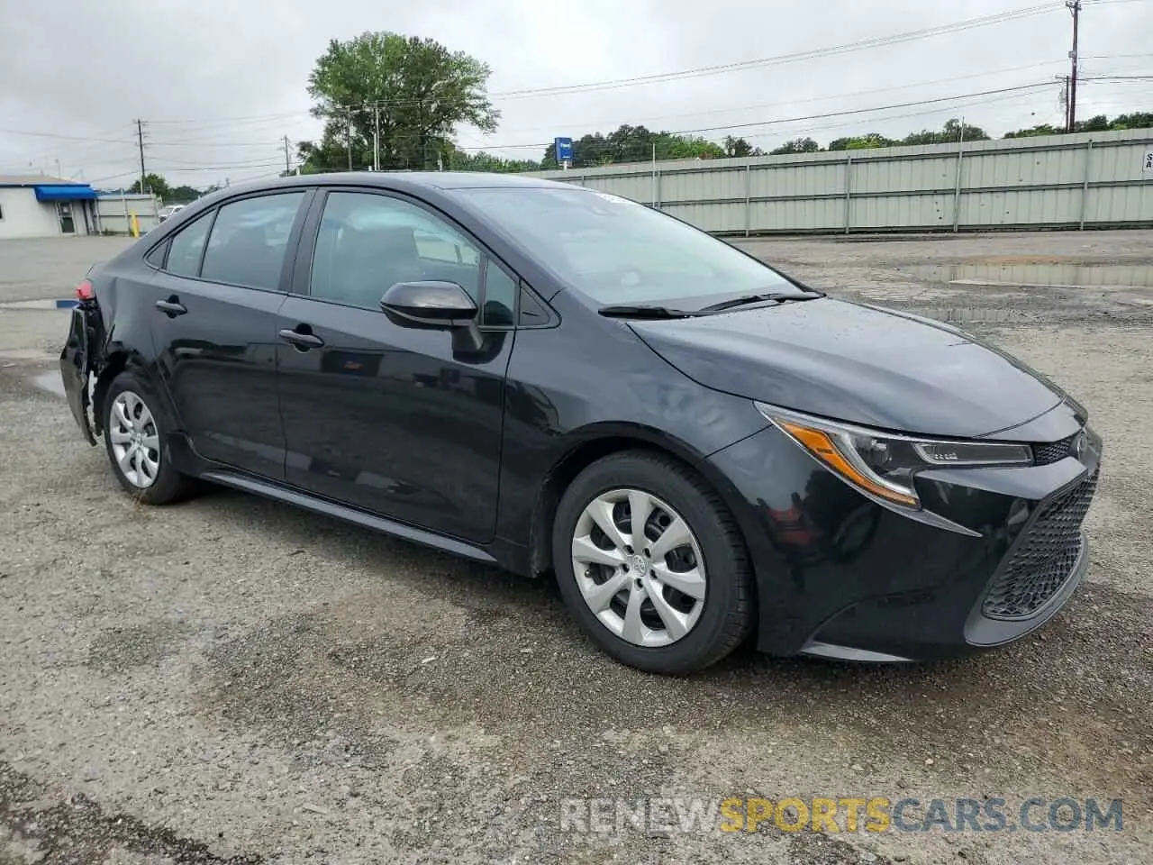 4 Photograph of a damaged car 5YFEPMAEXNP347142 TOYOTA COROLLA 2022