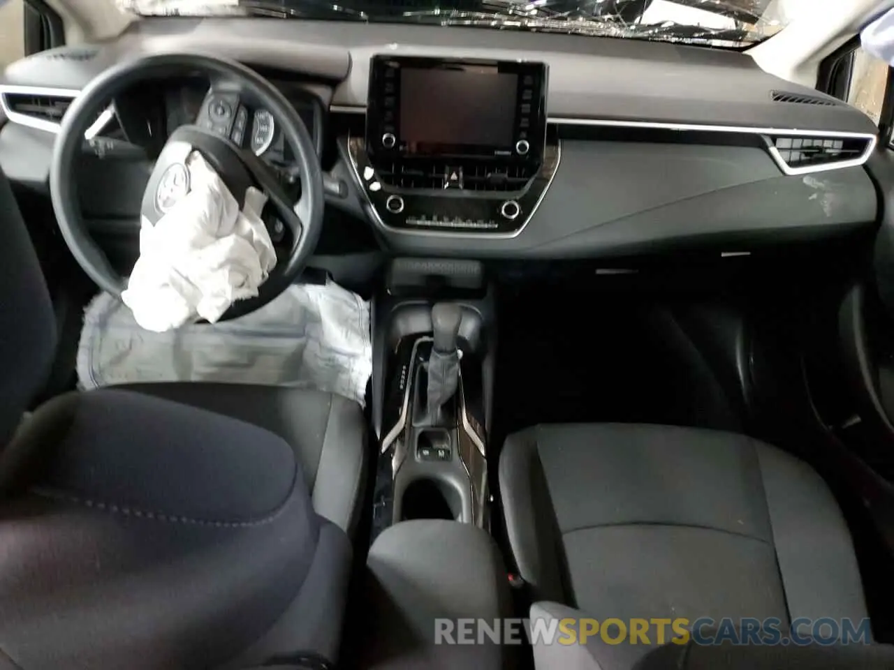 8 Photograph of a damaged car 5YFEPMAEXNP354298 TOYOTA COROLLA 2022