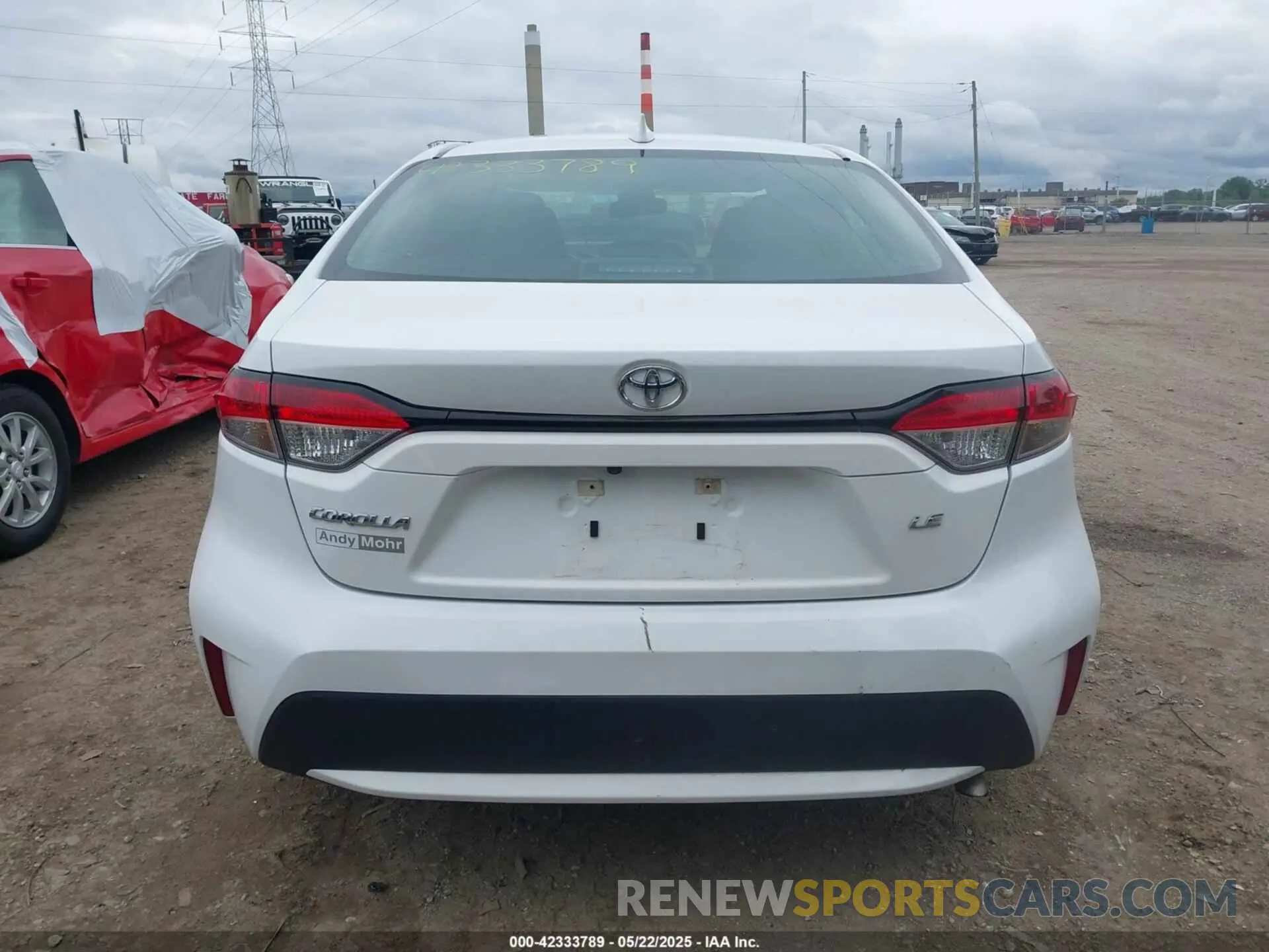 17 Photograph of a damaged car 5YFEPMAEXNP367004 TOYOTA COROLLA 2022