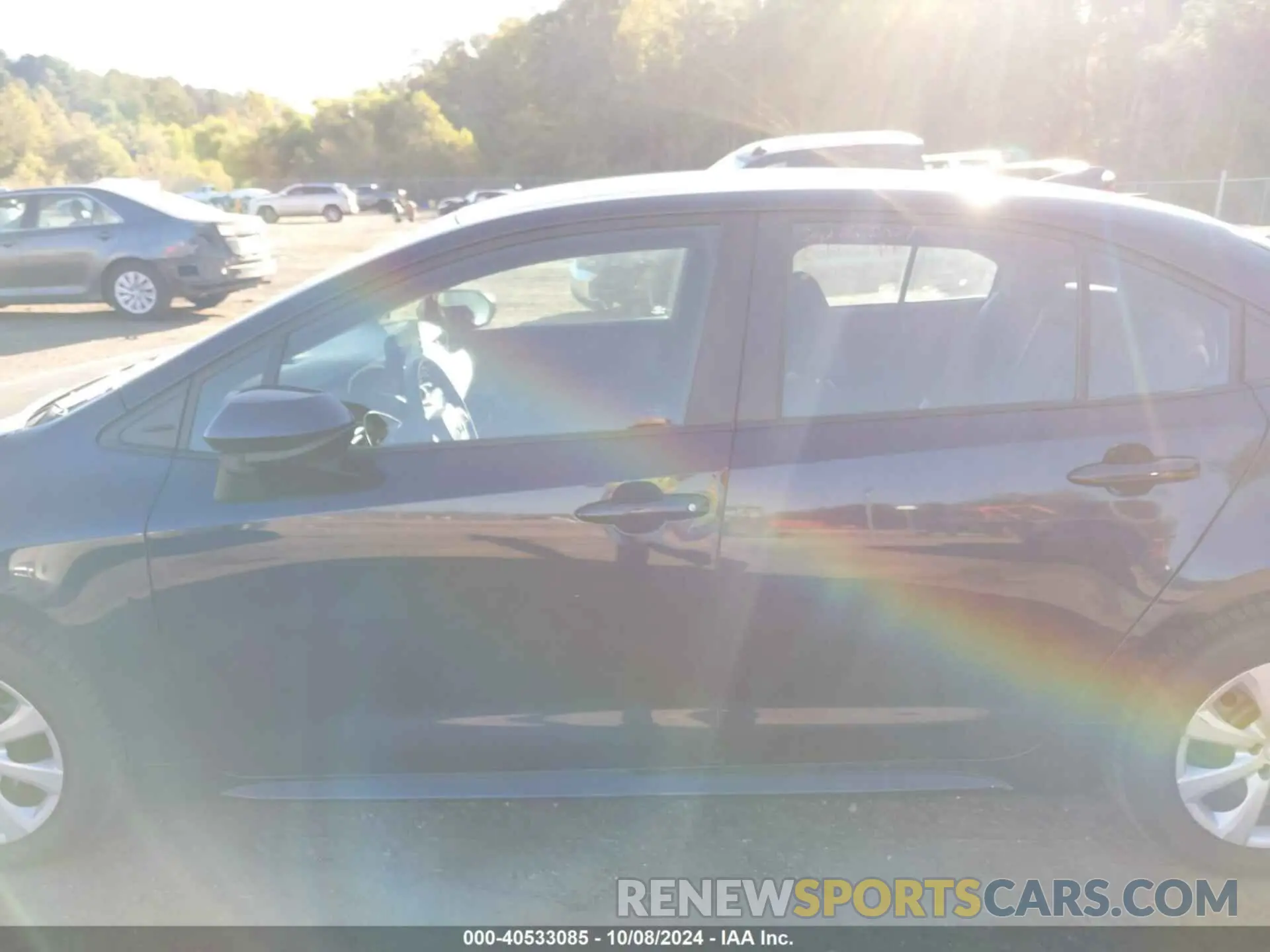 14 Photograph of a damaged car 5YFEPMAEXNP368511 TOYOTA COROLLA 2022