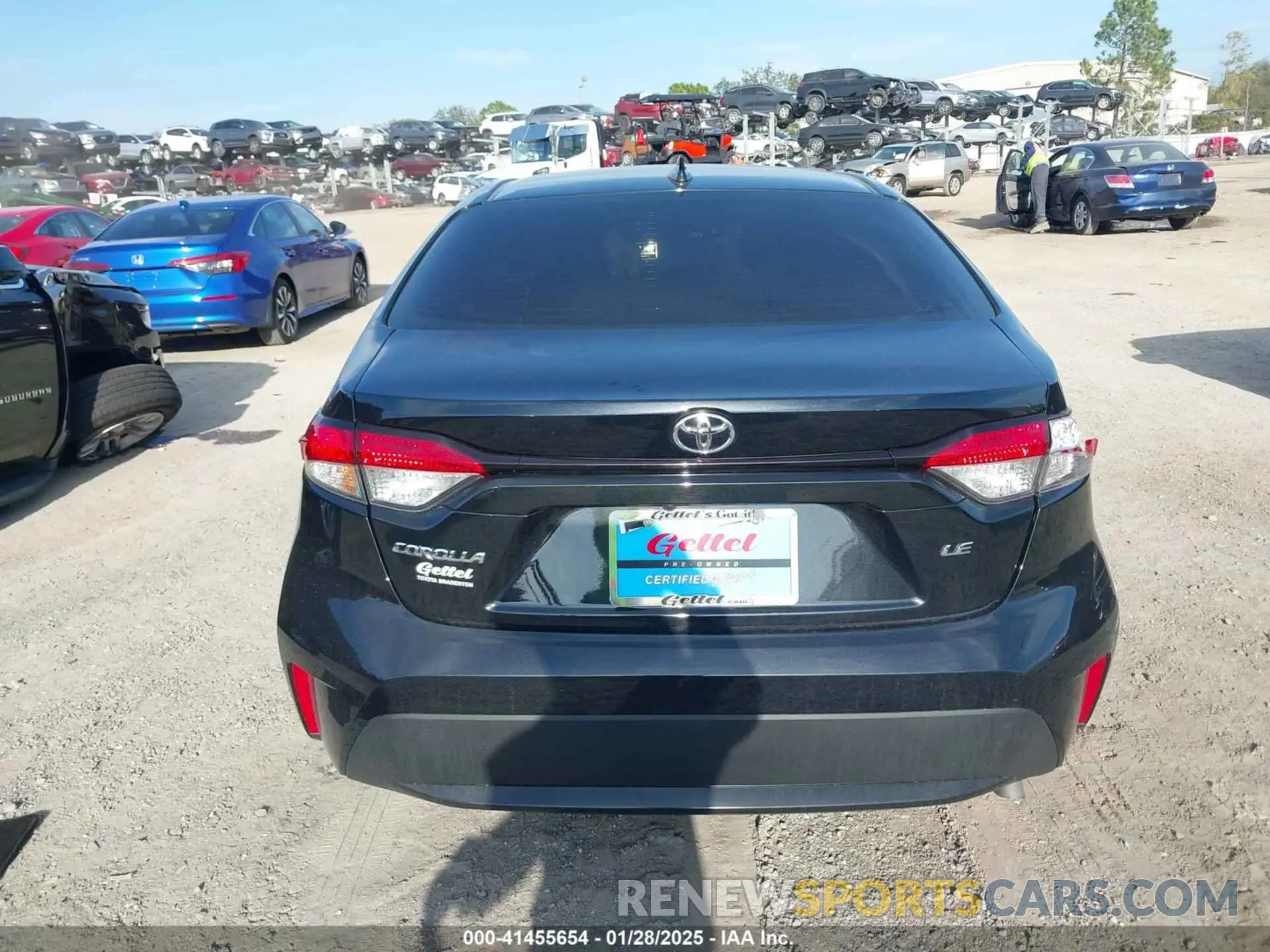 16 Photograph of a damaged car 5YFEPMAEXNP389584 TOYOTA COROLLA 2022