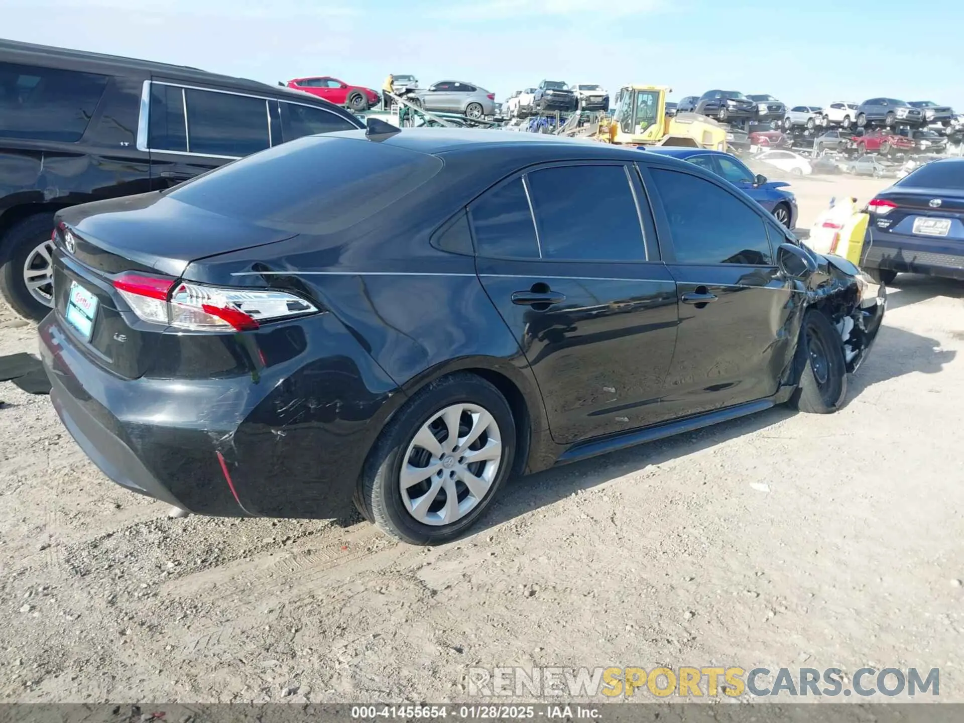 4 Photograph of a damaged car 5YFEPMAEXNP389584 TOYOTA COROLLA 2022