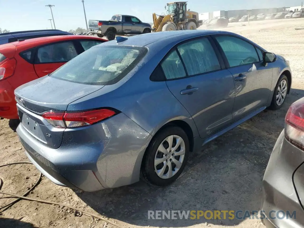 3 Photograph of a damaged car 5YFEPMAEXNP390010 TOYOTA COROLLA 2022