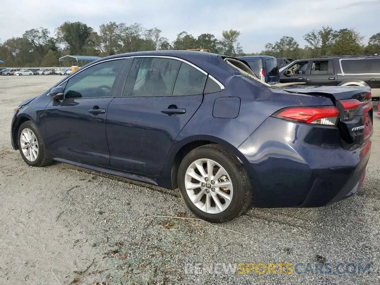 2 Photograph of a damaged car 5YFFPMAE2NP323731 TOYOTA COROLLA 2022