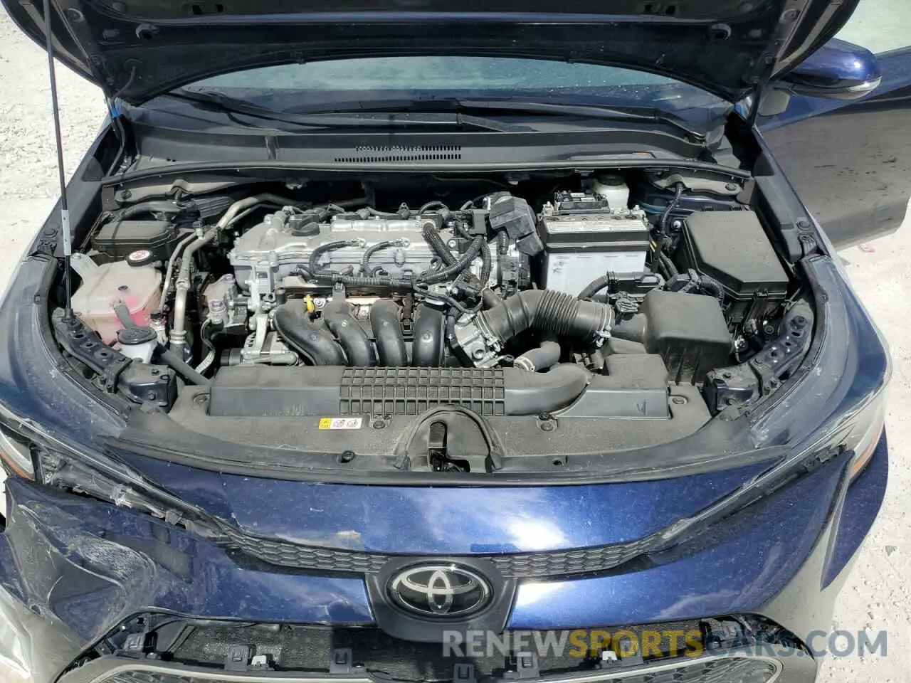 11 Photograph of a damaged car 5YFFPMAE2NP367079 TOYOTA COROLLA 2022