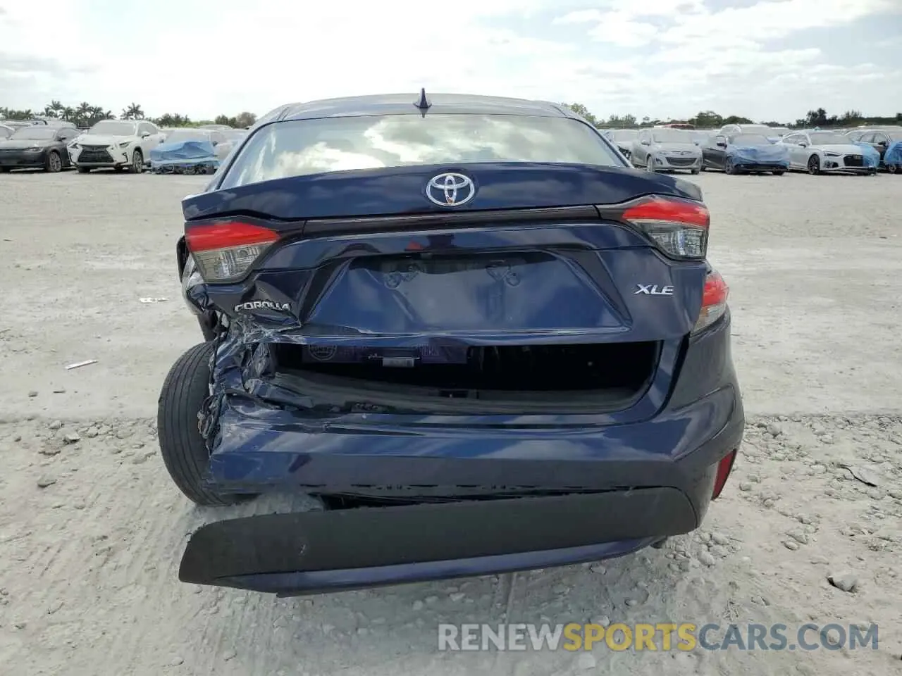 6 Photograph of a damaged car 5YFFPMAE2NP367079 TOYOTA COROLLA 2022