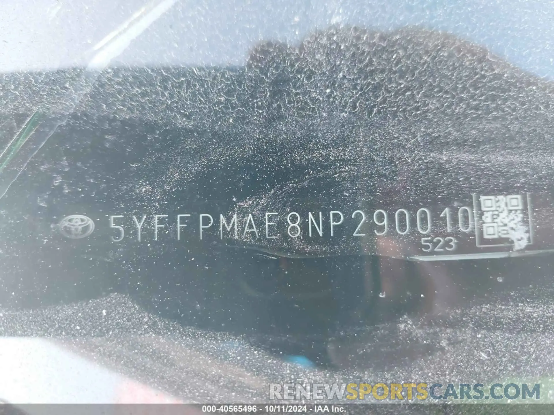 9 Photograph of a damaged car 5YFFPMAE8NP290010 TOYOTA COROLLA 2022