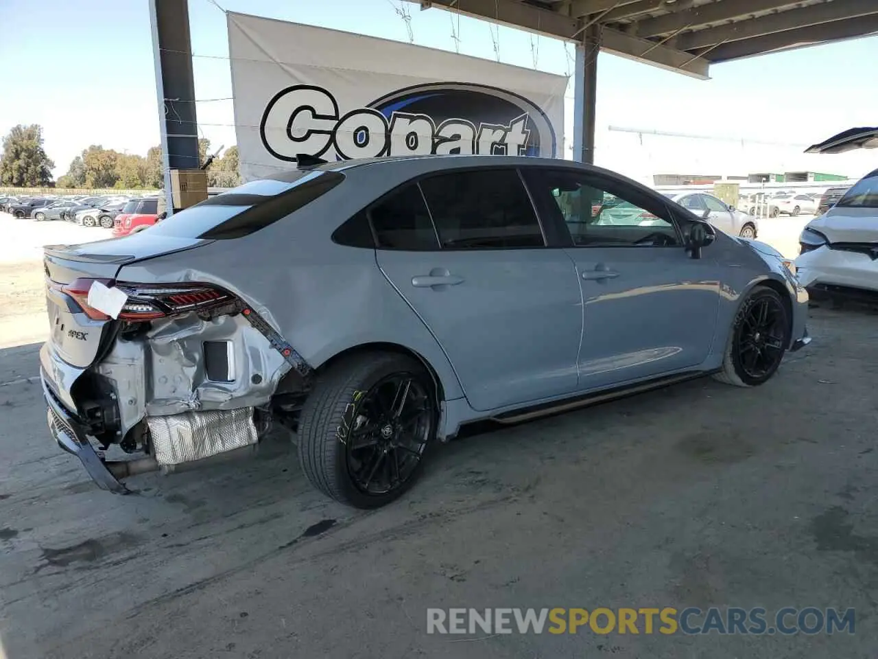3 Photograph of a damaged car 5YFM4MCE0NP135741 TOYOTA COROLLA 2022