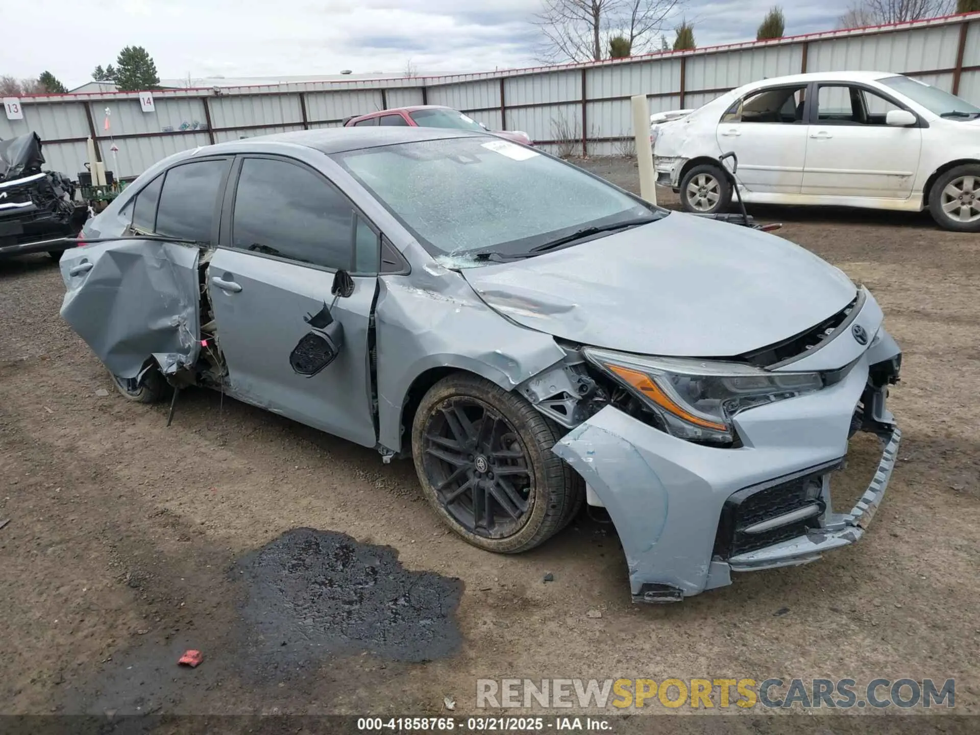 1 Photograph of a damaged car 5YFM4MCE6NP114652 TOYOTA COROLLA 2022