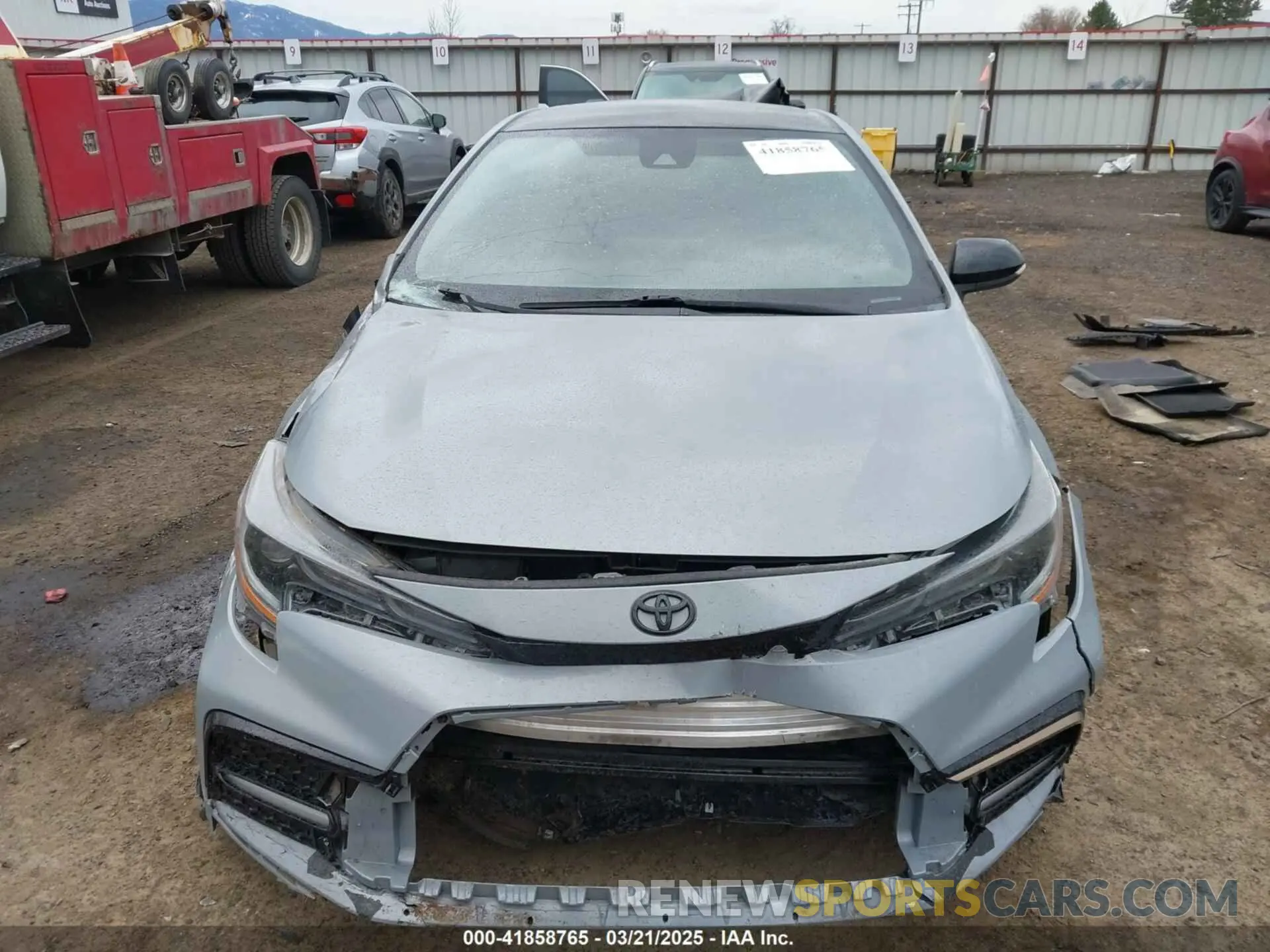 13 Photograph of a damaged car 5YFM4MCE6NP114652 TOYOTA COROLLA 2022