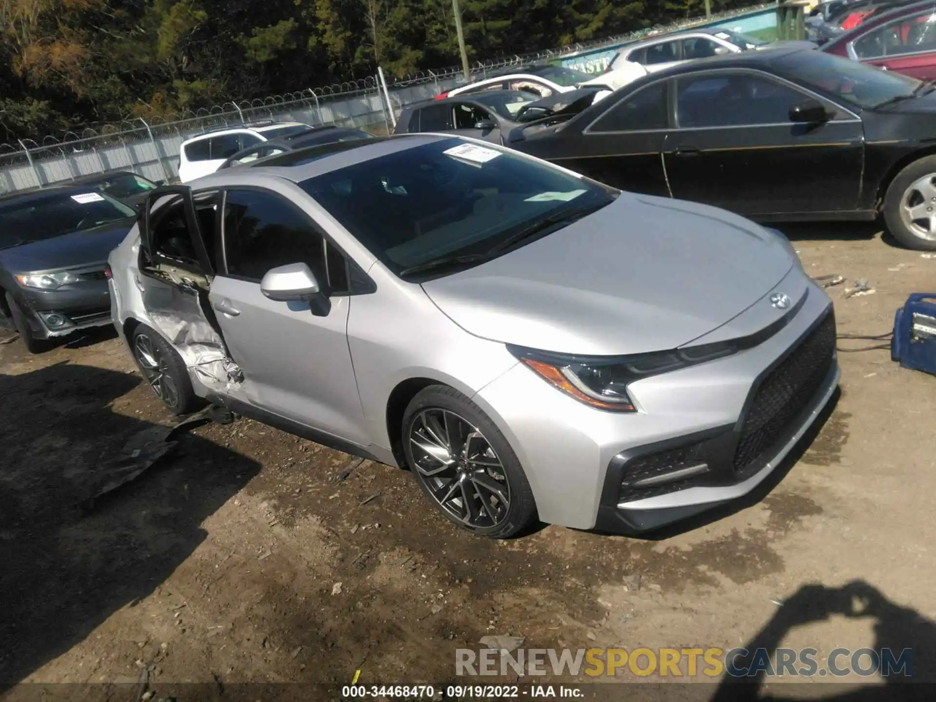 1 Photograph of a damaged car 5YFM4MCEXNP112239 TOYOTA COROLLA 2022