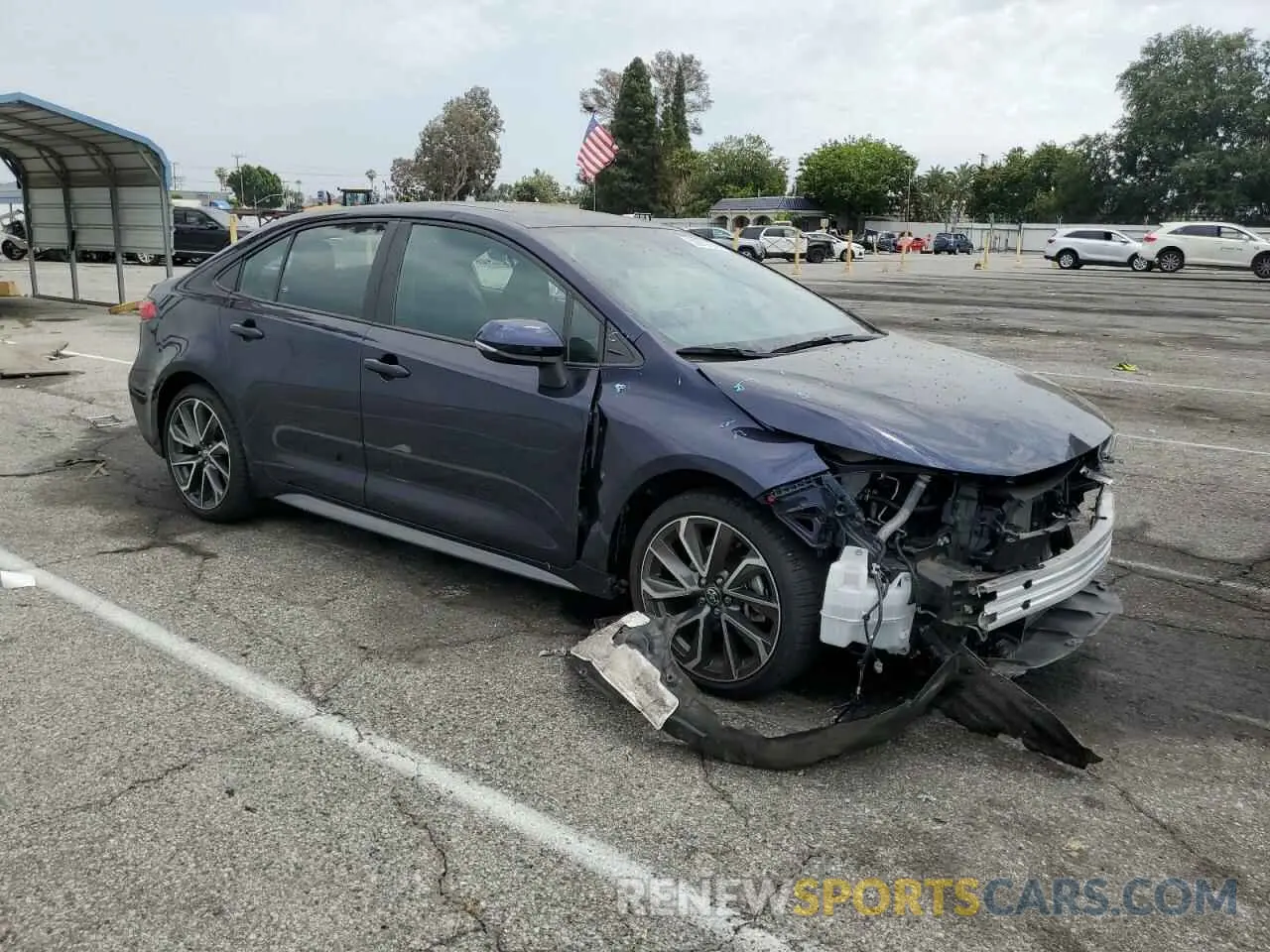 4 Photograph of a damaged car 5YFP4MCE2NP114161 TOYOTA COROLLA 2022