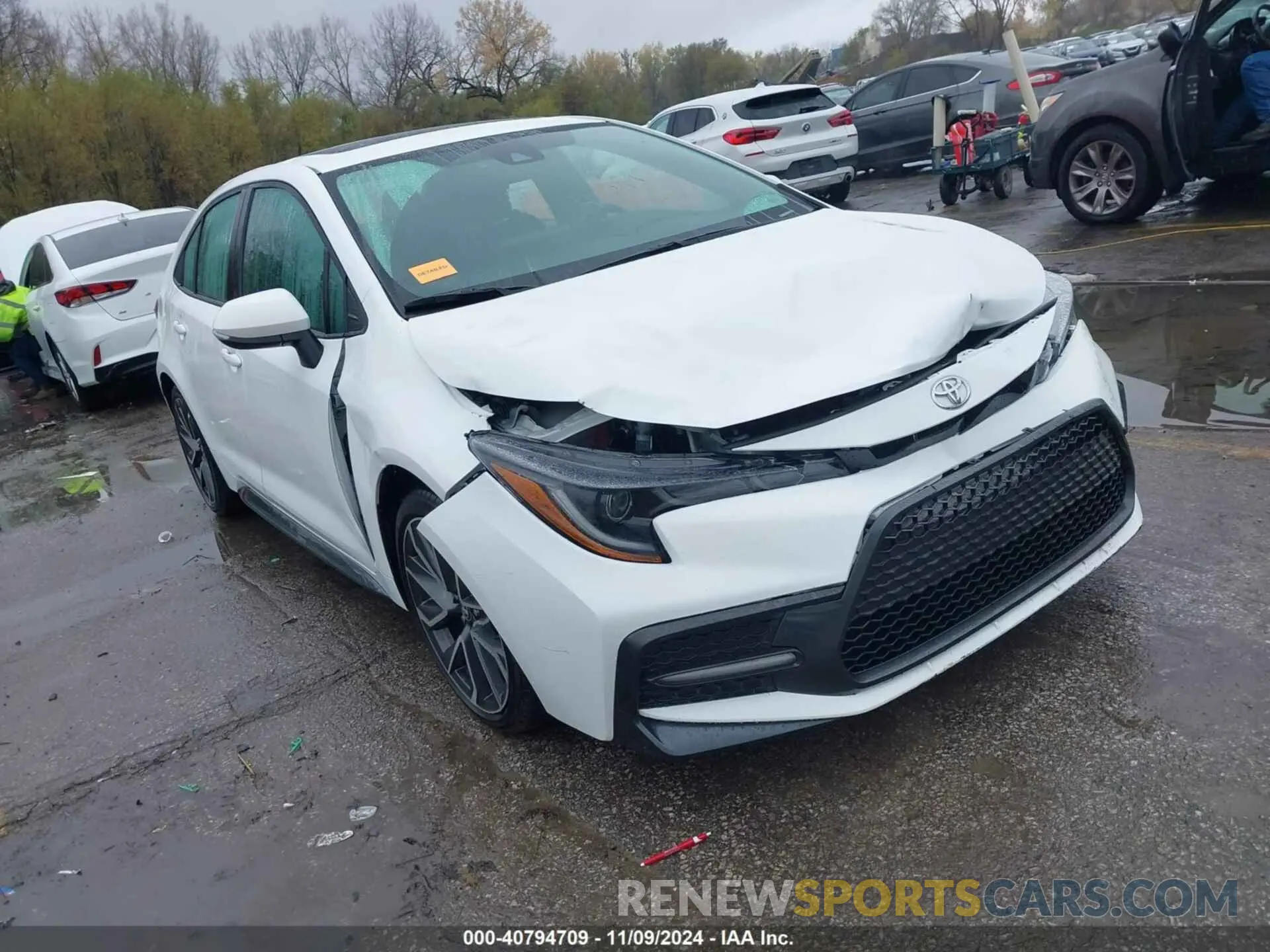 1 Photograph of a damaged car 5YFP4MCE3NP138601 TOYOTA COROLLA 2022